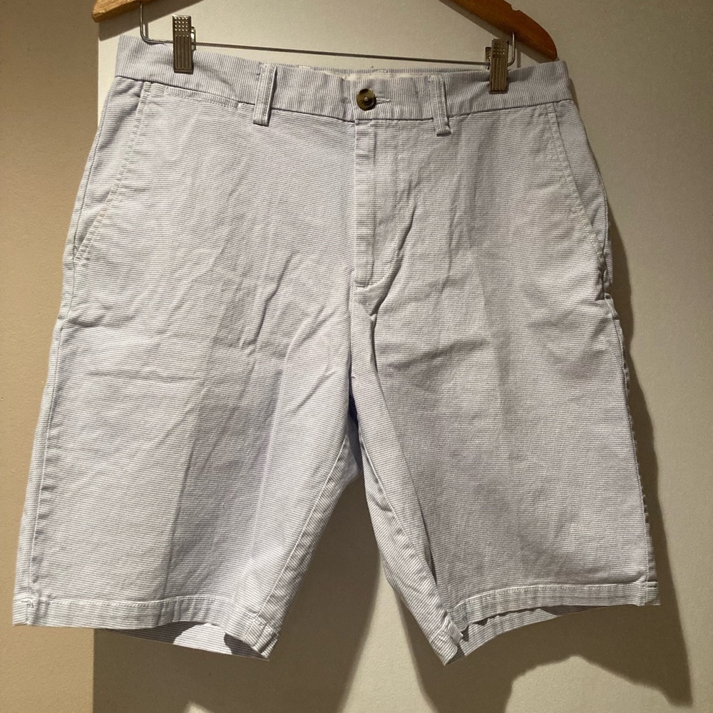 Old Navy Ultimate Slim Men’s Shorts